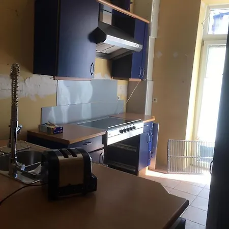 Im Dachgeschoss Daire Kaiserslautern